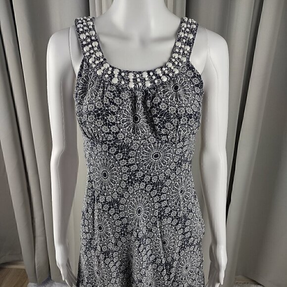 Ann Taylor LOFT 100% Silk, Black, White, Paisley, Side Zip, Midi Dress Size 2P - Picture 2 of 12